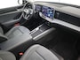Volkswagen Passat Variant 1.5 eTSI Business NL-AUTO / TREKHAAK / FULL LED / SFEER / KEYLESS / CAMERA / STOELVERW / STUURVERW / CARPLAY