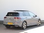 Volkswagen Golf 1.5 eTSI R-Line Business+ | Panoramadak | Camera | Stoel/stuur Verwarming | App-Connect | Sfeerverlichting |