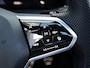 Volkswagen Golf 1.5 eTSI R-Line Business+ | Panoramadak | Camera | Stoel/stuur Verwarming | App-Connect | Sfeerverlichting |