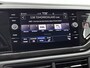 Volkswagen Polo 1.0 TSI Life Business | 95 PK | Apple Carplay / Android Auto | Stoelverwarming | Adaptief Cruise Control | Navigatie | Parkeersensoren Voor + Achter | Start / Stop Systeem |