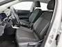 Volkswagen Polo 1.0 TSI Life Business | 95 PK | Apple Carplay / Android Auto | Stoelverwarming | Adaptief Cruise Control | Navigatie | Parkeersensoren Voor + Achter | Start / Stop Systeem |