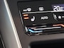 Volkswagen Polo 1.0 TSI Life Business | 95 PK | Apple Carplay / Android Auto | Stoelverwarming | Adaptief Cruise Control | Navigatie | Parkeersensoren Voor + Achter | Start / Stop Systeem |