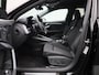 Audi A3 allstreet 40 TFSI e Advanced edition l Adaptive cruise control l Climate control l Navigatie l Head-up display l Achteruitrijcamera l LED-koplampen l Elektr. voorstoelen geh. best. l Stoelverwarming l Alarm Klasse III