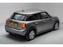 MINI Cooper 1.5 136pk 5-drs Aut. [ LED Navi Airco PDC ]