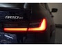BMW 3-Serie 320e M Sport High Executive Facelift [ Panoramadak Apple / Android cruise Stoelverwarming Leder ]