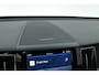 Volvo XC60 2.0 T6 Plug-in hybrid AWD Plus Dark | Trekhaak | Pano | Blis | ACC | 360 Camera | H&K Audio | Mem Stoelen |