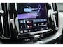 Volvo XC60 2.0 T6 Plug-in hybrid AWD Plus Dark | Trekhaak | Pano | Blis | ACC | 360 Camera | H&K Audio | Mem Stoelen |