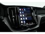 Volvo XC60 2.0 T6 Plug-in hybrid AWD Plus Dark | Trekhaak | Pano | Blis | ACC | 360 Camera | H&K Audio | Mem Stoelen |