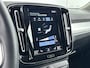 Volvo XC40 T2 A/T Momentum Business | 18" | Stoel/Stuurverwarming | Parkeercamera | Getint Glas | Adaptieve Cruise | BLIS | Keyless | Elektr. Achterklep
