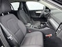 Volvo XC40 T2 A/T Momentum Business | 18" | Stoel/Stuurverwarming | Parkeercamera | Getint Glas | Adaptieve Cruise | BLIS | Keyless | Elektr. Achterklep