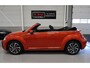 Volkswagen Beetle Cabriolet 1.4 TSI Sound Automaat Airco-ecc Navigatie Stoelverwarming App connect Boekjes Windscherm Extra klokjes Facelift Habanero Orange metallic
