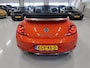 Volkswagen Beetle Cabriolet 1.4 TSI Sound Automaat Airco-ecc Navigatie Stoelverwarming App connect Boekjes Windscherm Extra klokjes Facelift Habanero Orange metallic