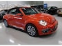 Volkswagen Beetle Cabriolet 1.4 TSI Sound Automaat Airco-ecc Navigatie Stoelverwarming App connect Boekjes Windscherm Extra klokjes Facelift Habanero Orange metallic