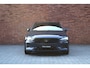 Volvo V60 T8 Plug-in hybrid AWD Ultra Perf. Ed. Dark |DEMO DEAL| Geventileerde voorstoelen met massagefunctie | Panoramisch schuif-/ kanteldak | Head up display | Polestar Motortuning | Bowers & Wilkins High End Audio | 360 graden camera | Geventileerde voorstoelen met massagefunctie | Elektrisch bedienbare voorstoelen met geheugenfunctie | Extra getint glas | Stoel-/ stuurwielverwarming | Verwarmde achterbank | 19'' lichtmetalen velgen | Adaptieve cruise control | BLIS