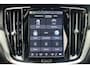 Volvo V60 T8 Plug-in hybrid AWD Ultra Perf. Ed. Dark |DEMO DEAL| Geventileerde voorstoelen met massagefunctie | Panoramisch schuif-/ kanteldak | Head up display | Polestar Motortuning | Bowers & Wilkins High End Audio | 360 graden camera | Geventileerde voorstoelen met massagefunctie | Elektrisch bedienbare voorstoelen met geheugenfunctie | Extra getint glas | Stoel-/ stuurwielverwarming | Verwarmde achterbank | 19'' lichtmetalen velgen | Adaptieve cruise control | BLIS