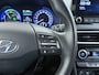 Hyundai Kona 1.6GDI HEV Hybride Premium Adap.Cruise Leder+Verwarming+Ventilatie Head-Up Display Camera Apple Carplay Android Auto Navi Ecc Pdc Keyless Blind-Spot Lane Assist Achterbank+Stuur verwarming Krell®-Audio Isofix DAB Lmv 18" Origineel Nederlandse Auto
