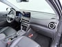 Hyundai Kona 1.6GDI HEV Hybride Premium Adap.Cruise Leder+Verwarming+Ventilatie Head-Up Display Camera Apple Carplay Android Auto Navi Ecc Pdc Keyless Blind-Spot Lane Assist Achterbank+Stuur verwarming Krell®-Audio Isofix DAB Lmv 18" Origineel Nederlandse Auto