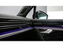 Volkswagen Touareg R Edition 3.0 TSI eHybrid 462pk Tiptronic Trekhaak, DYN audio, Luchtvering, Lederen bekleding, 360 camera, Achteruitrijcamera, Adaptive cruise control