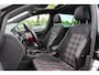Volkswagen Golf 2.0 TSI GTI / Panoramadak / Camera / Navigatie / 19'' / Dodehoek / CarPlay / Stoelverwarming / DAB / Cruise Control