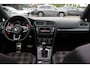 Volkswagen Golf 2.0 TSI GTI / Panoramadak / Camera / Navigatie / 19'' / Dodehoek / CarPlay / Stoelverwarming / DAB / Cruise Control