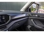 Volkswagen T-Cross 1.5 TSI Style Business R | Camera | BLIS | Beats audio | Dodehoek Detectie | Trekhaak | Keylles | Apple Carplay | 4-season banden | Stoelverwarming | Digidash | 100% Netjes Onderhouden |