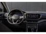 Volkswagen T-Cross 1.5 TSI Style Business R | Camera | BLIS | Beats audio | Dodehoek Detectie | Trekhaak | Keylles | Apple Carplay | 4-season banden | Stoelverwarming | Digidash | 100% Netjes Onderhouden |