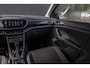 Volkswagen T-Cross 1.5 TSI Style Business R | Camera | BLIS | Beats audio | Dodehoek Detectie | Trekhaak | Keylles | Apple Carplay | 4-season banden | Stoelverwarming | Digidash | 100% Netjes Onderhouden |