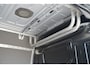 Volkswagen Crafter 35 2.0 TDI L4H3 140pk Automaat - ACC - LED - Geveerde Stoel - Carplay - Camera - Betimmering - Rijklaar