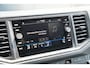 Volkswagen Crafter 35 2.0 TDI L4H3 140pk Automaat - ACC - LED - Geveerde Stoel - Carplay - Camera - Betimmering - Rijklaar