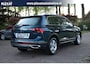 Volkswagen Tiguan 1.4 TSI eHybrid Business+ | SOH 95% | Panorama | Massage | Stoelverwarming | Full Led | Elek. Klep | Virtual Das