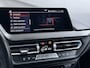 BMW 1-Serie 118i Automaat M-Sport Navi Ecc Live cockpit pro Sportstoelen Apple Carplay Android Auto Cruise Control Pdc Business Ed. Plus DAB Lmv 17" Adap.Led Regen-Lichtsensor Isofix Sport line 1e Eigenaar Origineel Nederlandse Auto Dealeronderhouden