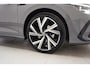 Volkswagen Golf VARIANT 1.5 eTSI 150pk R line DSG [ Navi Virtual Apple / Android Climate ]