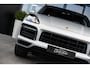 Porsche Cayenne Coupé 3.0 E-Hybrid - Origineel NL | Sport Chrono + | Panorama | Elek. Trekhaak | Bose