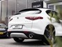 Alfa Romeo Stelvio 2.2d Super | Pano-dak | Lederen bekleding | Schakelflippers | NL auto |