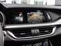 Alfa Romeo Stelvio 2.2d Super | Pano-dak | Lederen bekleding | Schakelflippers | NL auto |