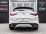 Alfa Romeo Stelvio 2.2d Super | Pano-dak | Lederen bekleding | Schakelflippers | NL auto |