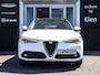 Alfa Romeo Stelvio 2.2d Super | Pano-dak | Lederen bekleding | Schakelflippers | NL Auto |