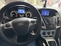 Ford Focus Wagon 1.6 TI-VCT Lease Ti. Schadeauto Motor loopt