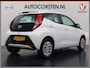 Toyota Aygo 1.0 VVT-i x-play 5drs Camera AppleCarplay AndroidAuto Airco Dab Usb Isofix Elek.Ramen/Spiegels Led Bluetooth Wegenbelasting 24,- p.m.
