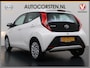 Toyota Aygo 1.0 VVT-i x-play 5drs Camera AppleCarplay AndroidAuto Airco Dab Usb Isofix Elek.Ramen/Spiegels Led Bluetooth Wegenbelasting 24,- p.m.