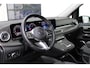 Mercedes-Benz V-klasse 300d / DC / AMG / 4-Matic / Panorama / 360 Cam / 2x Elec Schuifd / Burmester / Vol Opties / NIEUW!!