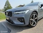 Volvo S60 2.0 B5 AWD Ultimate Dark / Pano / Harman / BLIS