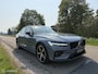 Volvo S60 2.0 B5 AWD Ultimate Dark / Pano / Harman / BLIS