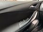 Opel Astra Sports Tourer 1.2 Sport (APPLE CARPLAY, NAVIGATIE, PARKEERSENSOREN, LM VELGEN, SPORTSTOELEN, CRUISE, NIEUWE APK, NIEUWSTAAT)