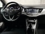 Opel Astra Sports Tourer 1.2 Sport (APPLE CARPLAY, NAVIGATIE, PARKEERSENSOREN, LM VELGEN, SPORTSTOELEN, CRUISE, NIEUWE APK, NIEUWSTAAT)