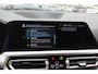 BMW 3-Serie Touring 330e eDrive Edition / Leder / Ambiance / CarPlay / Parkeerhulp V+A / 19'' / Harman Kardon Getint glas / Virtual Cockpit / Stoelverwarming 4x / DAB / Cruise Control