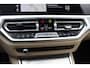 BMW 3-Serie Touring 330e eDrive Edition / Leder / Ambiance / CarPlay / Parkeerhulp V+A / 19'' / Harman Kardon Getint glas / Virtual Cockpit / Stoelverwarming 4x / DAB / Cruise Control