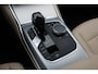 BMW 3-Serie Touring 330e eDrive Edition / Leder / Ambiance / CarPlay / Parkeerhulp V+A / 19'' / Harman Kardon Getint glas / Virtual Cockpit / Stoelverwarming 4x / DAB / Cruise Control