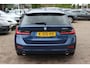 BMW 3-Serie Touring 330e eDrive Edition / Leder / Ambiance / CarPlay / Parkeerhulp V+A / 19'' / Harman Kardon Getint glas / Virtual Cockpit / Stoelverwarming 4x / DAB / Cruise Control