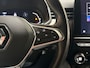 Renault Clio 1.0 TCe Initiale Paris (VIRTUAL COCKPIT, APPLE CARPLAY, GROOT NAVI, LEDER, STUUR/STOELVERWARMING, CAMERA, SPORTSTOELEN, KEYLESS, GETINT GLAS, LM VELGEN, ZWART HEMEL, NIEUWSTAAT)